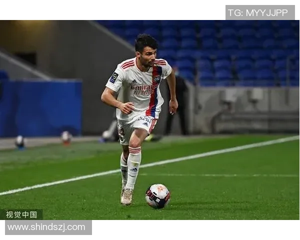 足球明星齐聚爱奇艺畅享精彩赛事回顾与独家幕后花絮