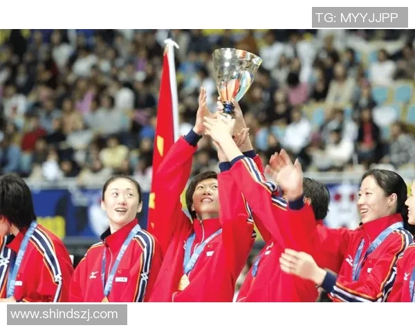 重庆排球队的奋斗历程与世界锦标赛的辉煌成就揭秘